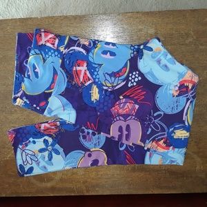 *SOLD* Minnie Mouse leggings
TC